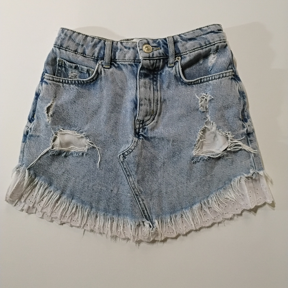BDG Denim Mini Skirt Womens XS Light Wash 90s Distressed‎ White Lace Fringe Y2K